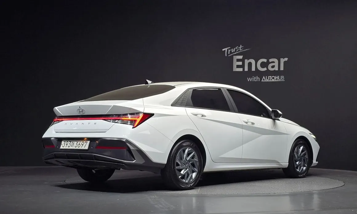 Hyundai AVANTE — фото 9