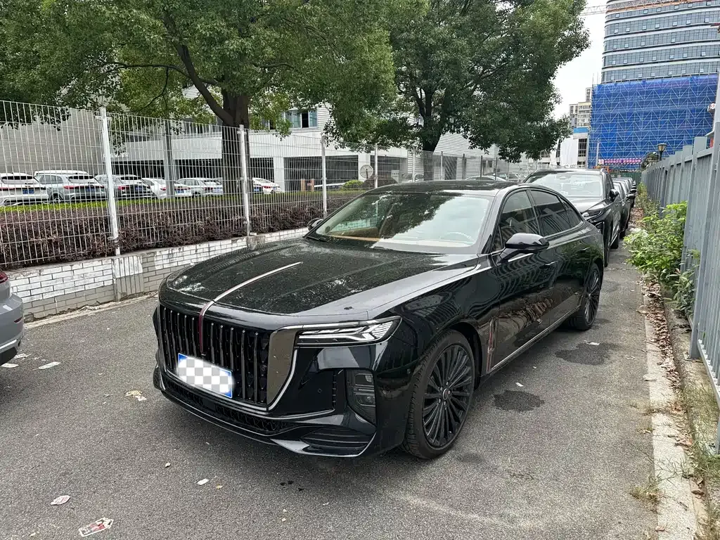 Hongqi H9 — фото 1