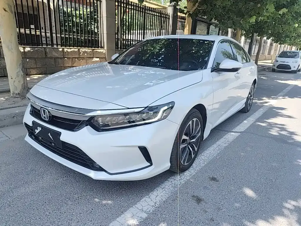 Honda Inspire — фото 1