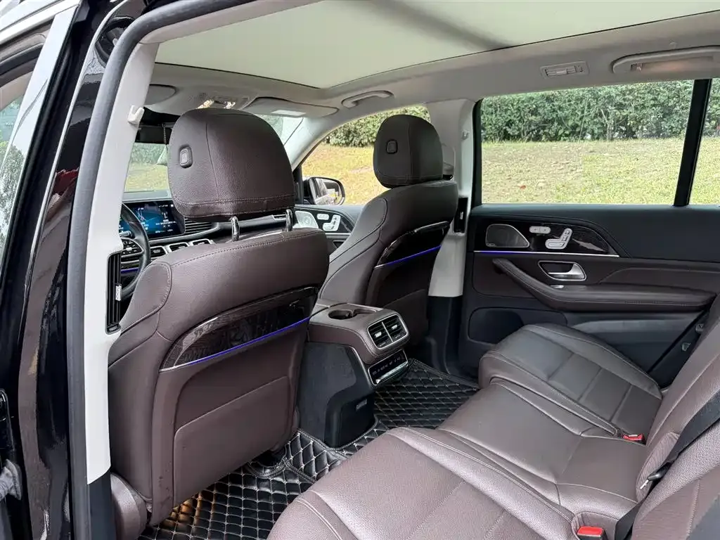 Mercedes-Benz GLS — фото 7