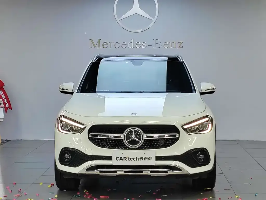 Mercedes-Benz GLA — фото 6