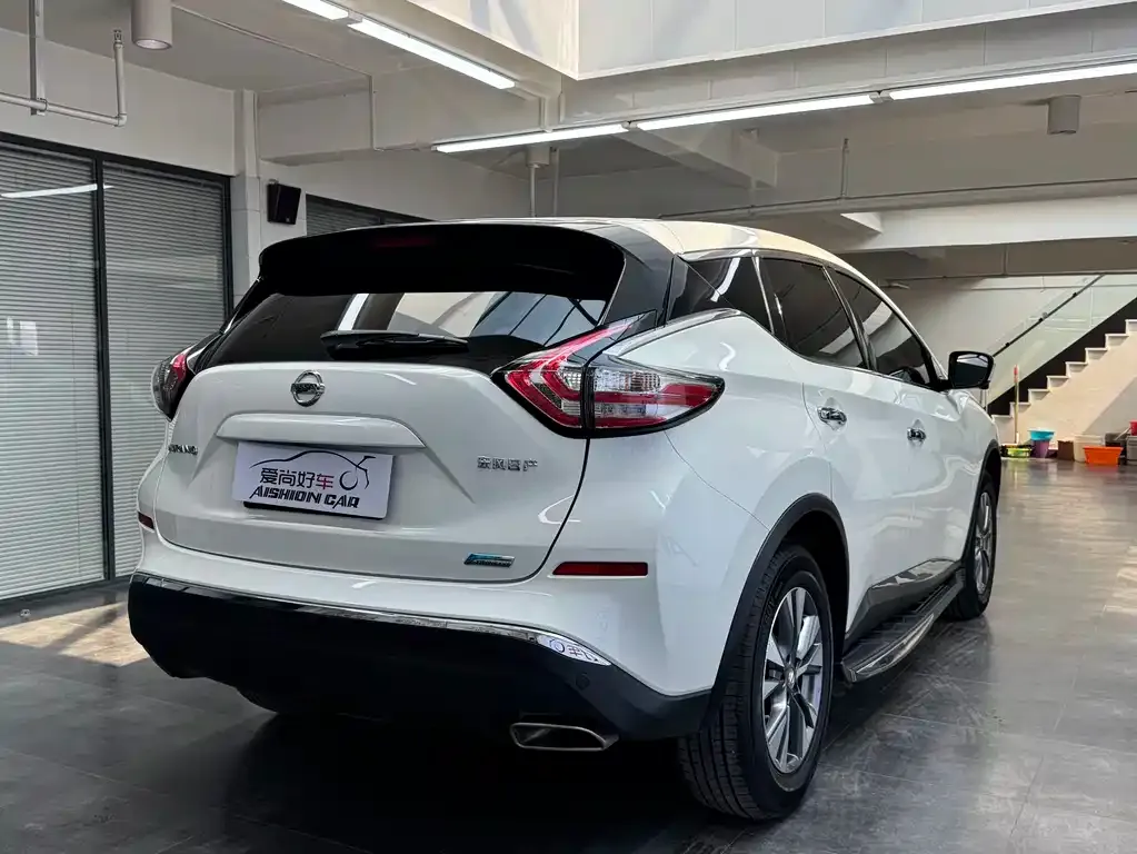 Nissan Murano — фото 8