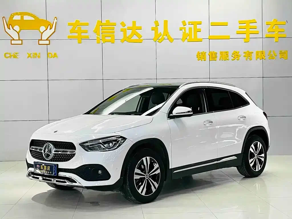 Mercedes-Benz GLA — фото 6