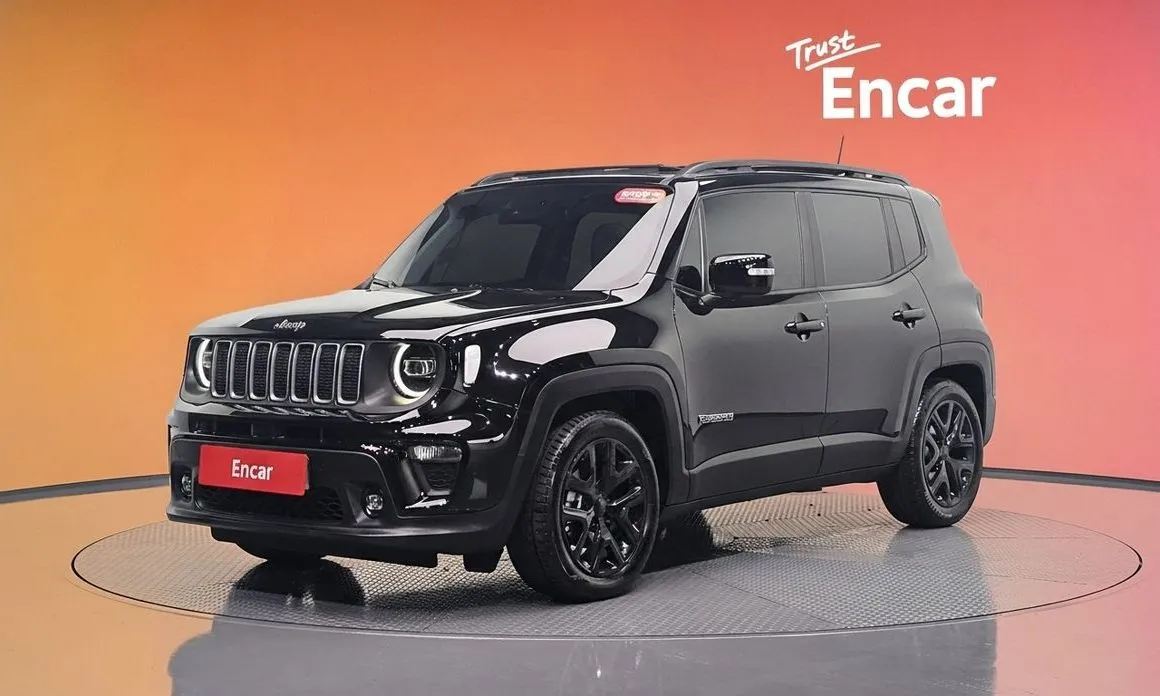 Jeep Renegade — фото 1
