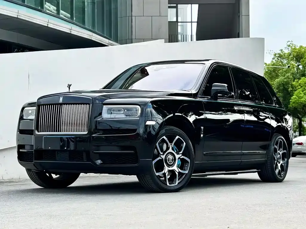 Rolls-Royce Cullinan — фото 1