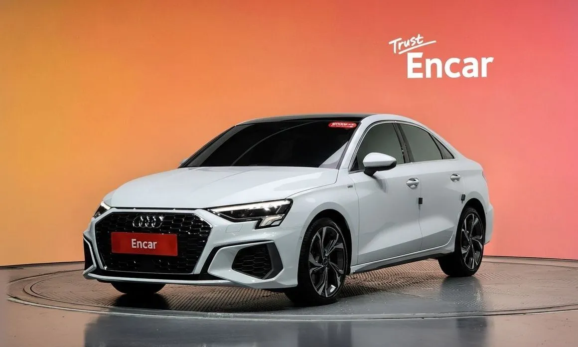 Audi A3 — фото 1