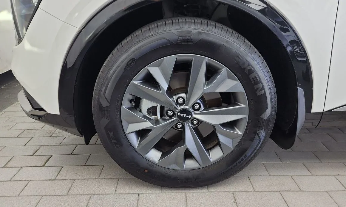 Kia Sportage — фото 6