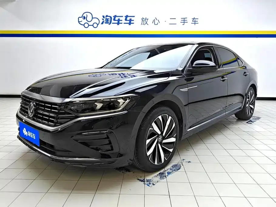 Volkswagen Passat — фото 1