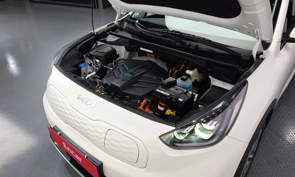 Kia Niro — фото 10