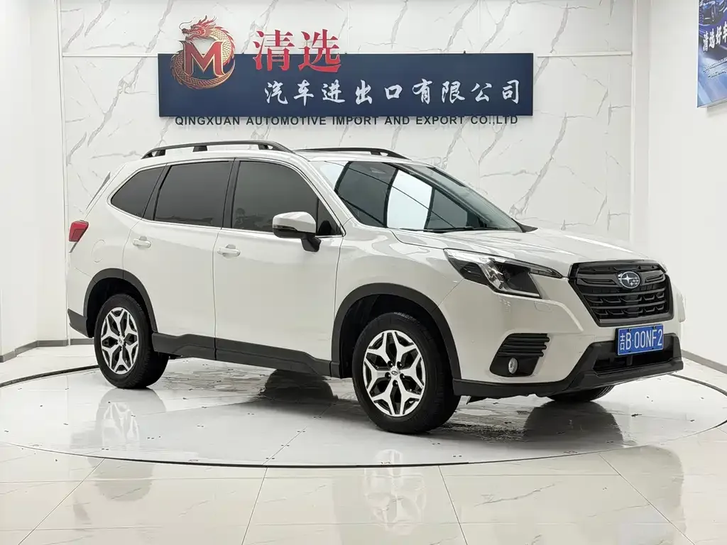 Subaru Forester — фото 7