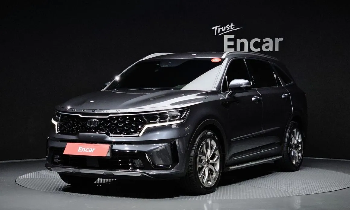 Kia Sorento — фото 1