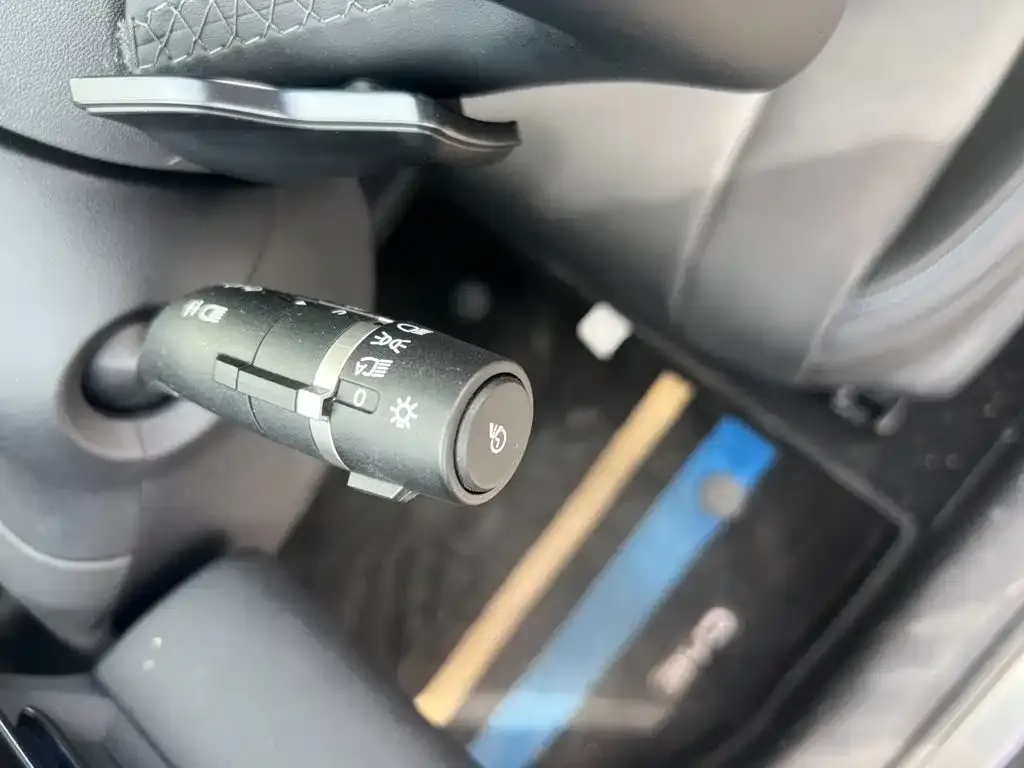 BYD Seal — фото 2