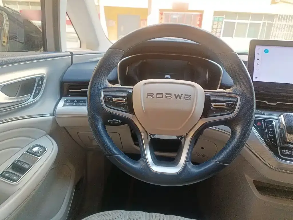 Roewe iMAX8 — фото 8