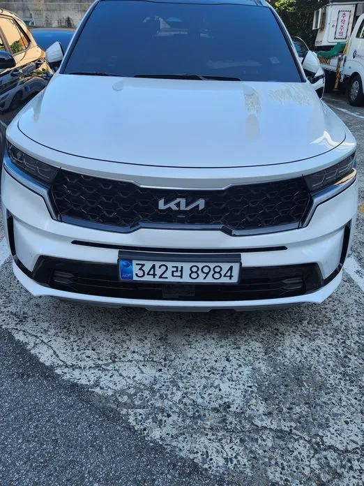 Kia Sorento — фото 9