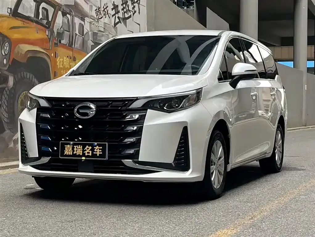 GAC Motor Trumpchi M6 — фото 1