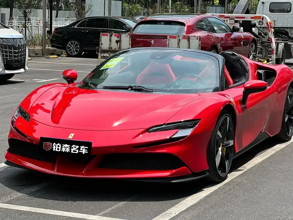 Ferrari SF90 — фото 1