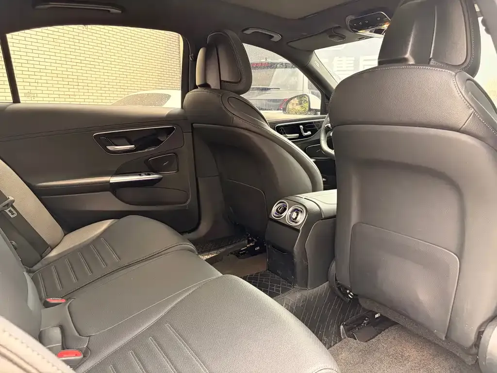 Mercedes-Benz C-Class New Energy — фото 7