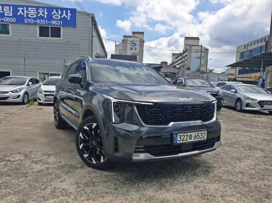 Kia Sorento — фото 1