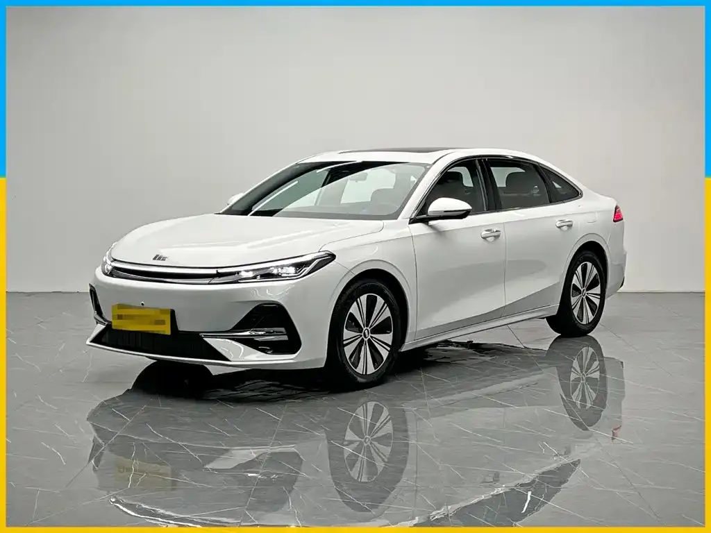 Geely Galaxy A7 EM — фото 1
