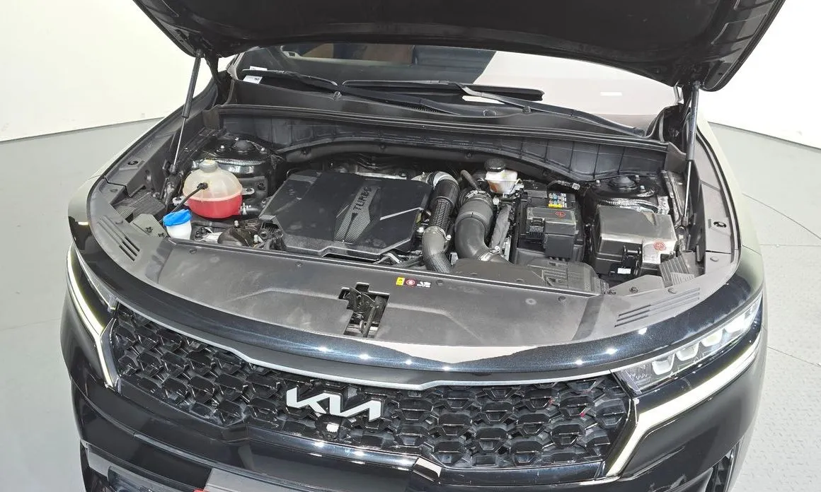 Kia Sorento — фото 5