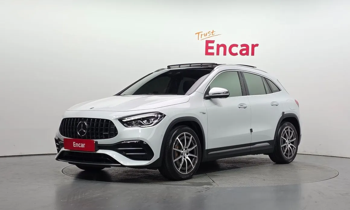 Mercedes-Benz GLA-Class — фото 1
