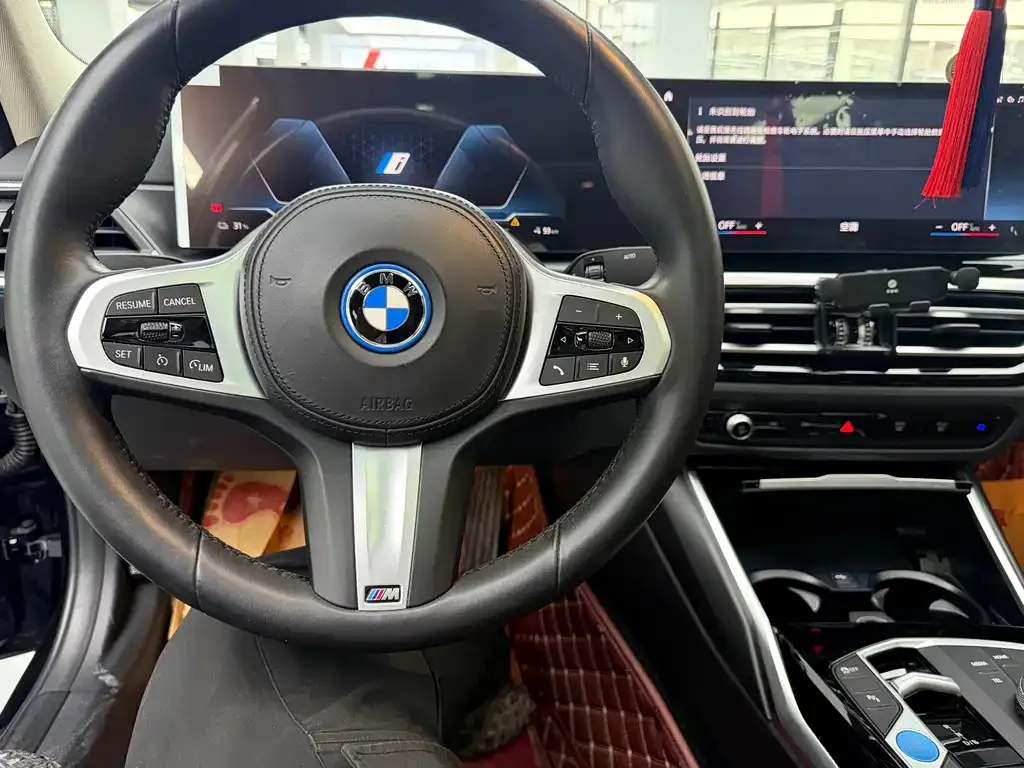 BMW i3 — фото 3