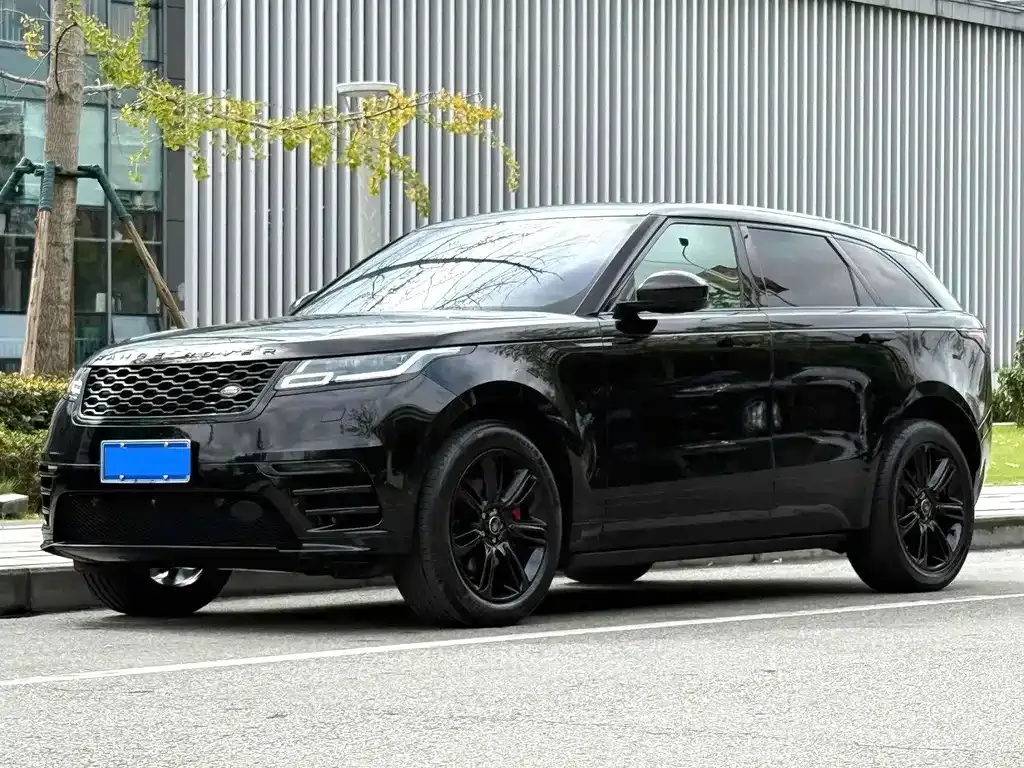 Land Rover Velar — фото 1