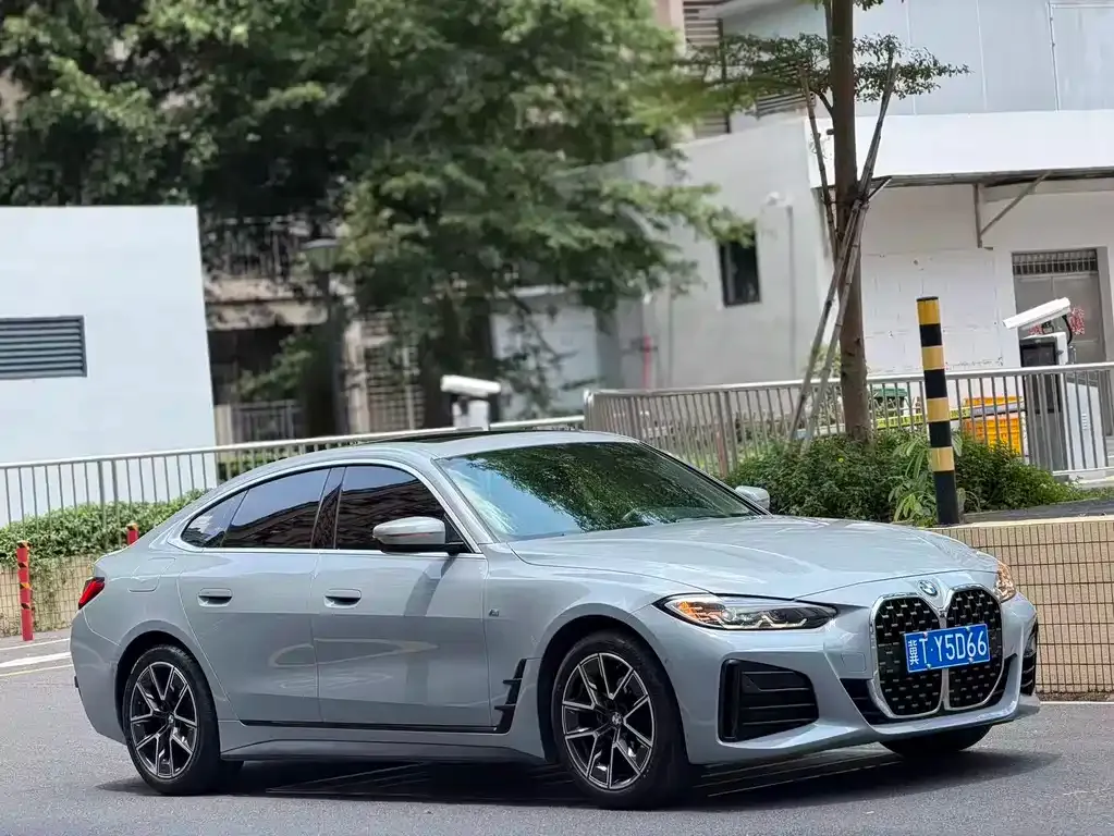 BMW 4 Series — фото 1