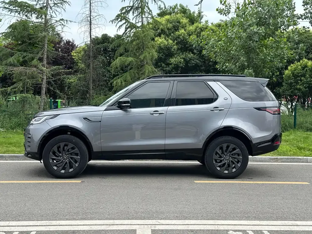 Land Rover Discovery — фото 6