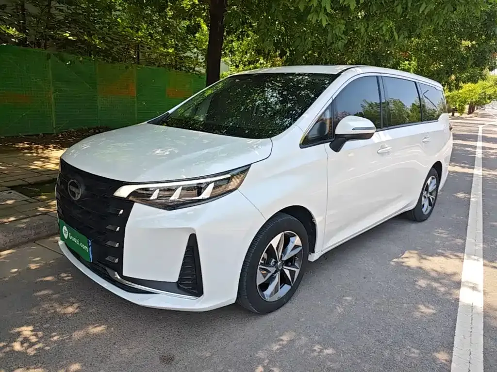 GAC Motor Trumpchi M6 — фото 1