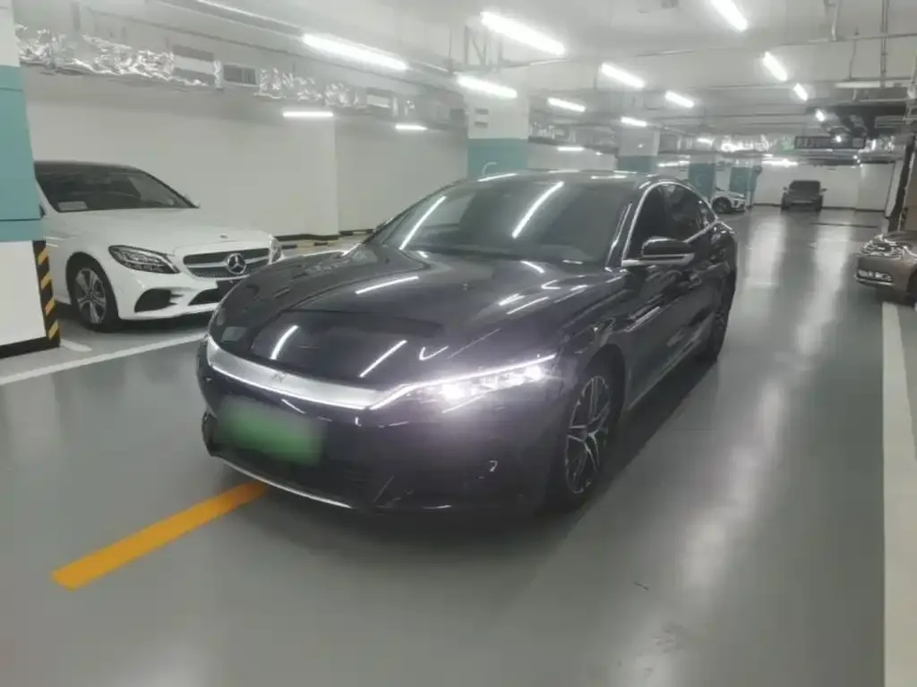 BYD Han — фото 1