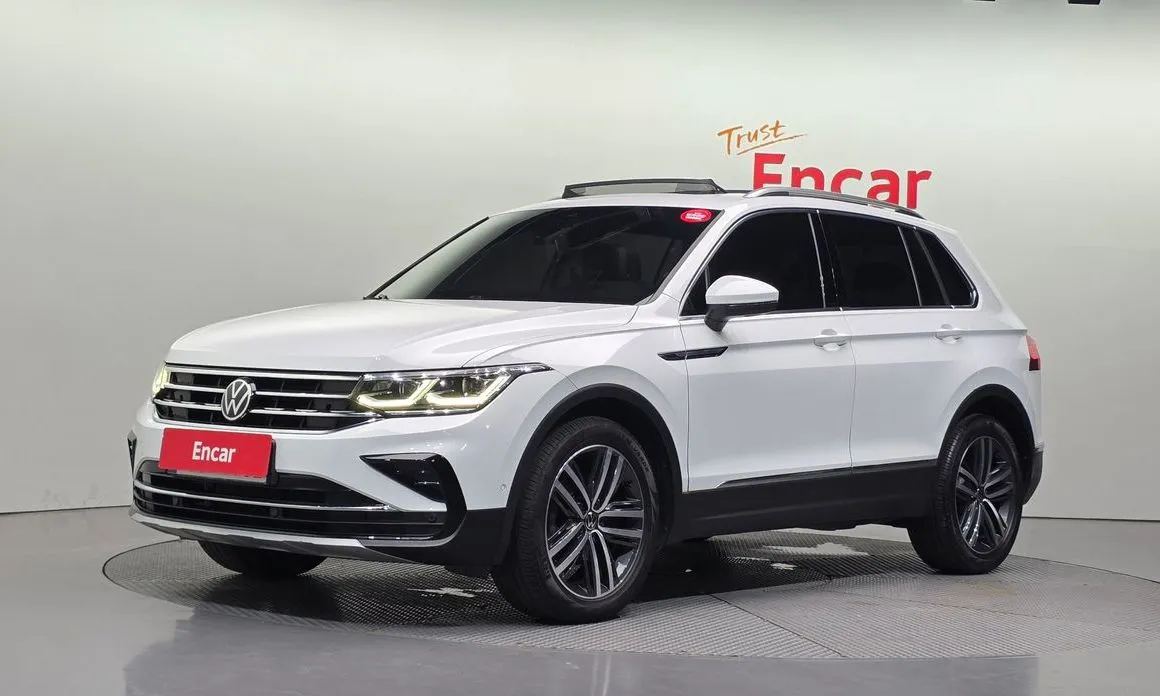 Volkswagen Tiguan — фото 1