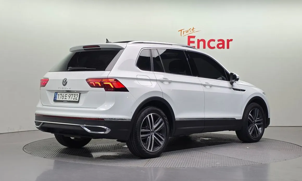 Volkswagen Tiguan — фото 2