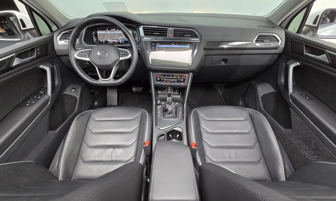 Volkswagen Tiguan — фото 9