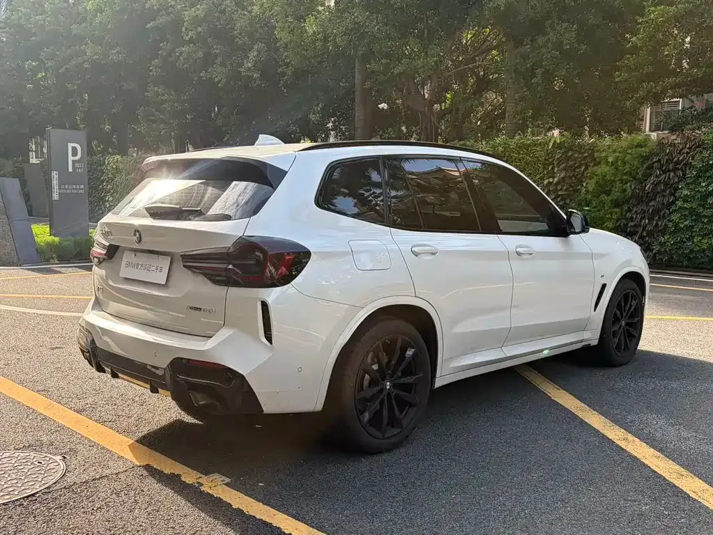 BMW X3 — фото 9