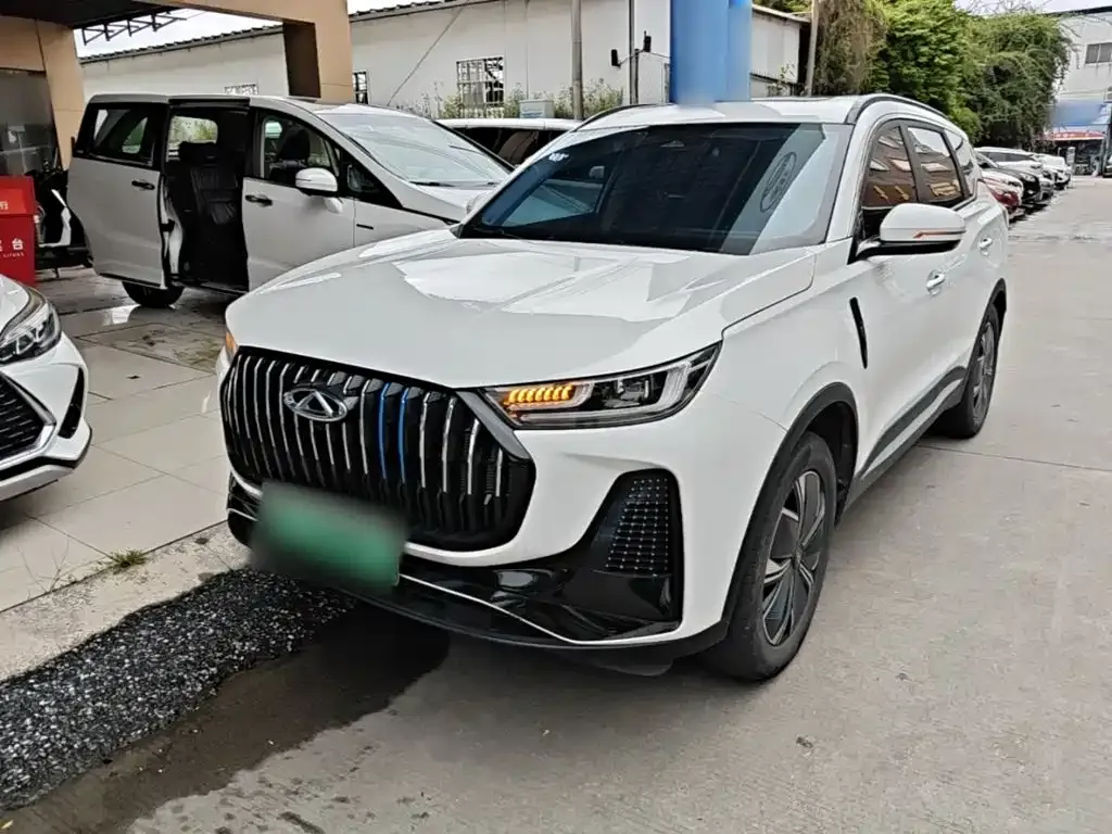 Chery Tiggo 7 PLUS NEV — фото 1