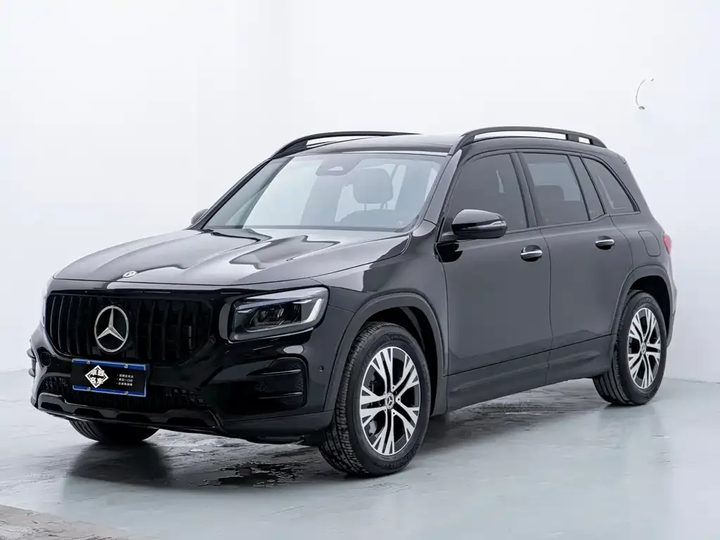 Mercedes-Benz GLB — фото 7