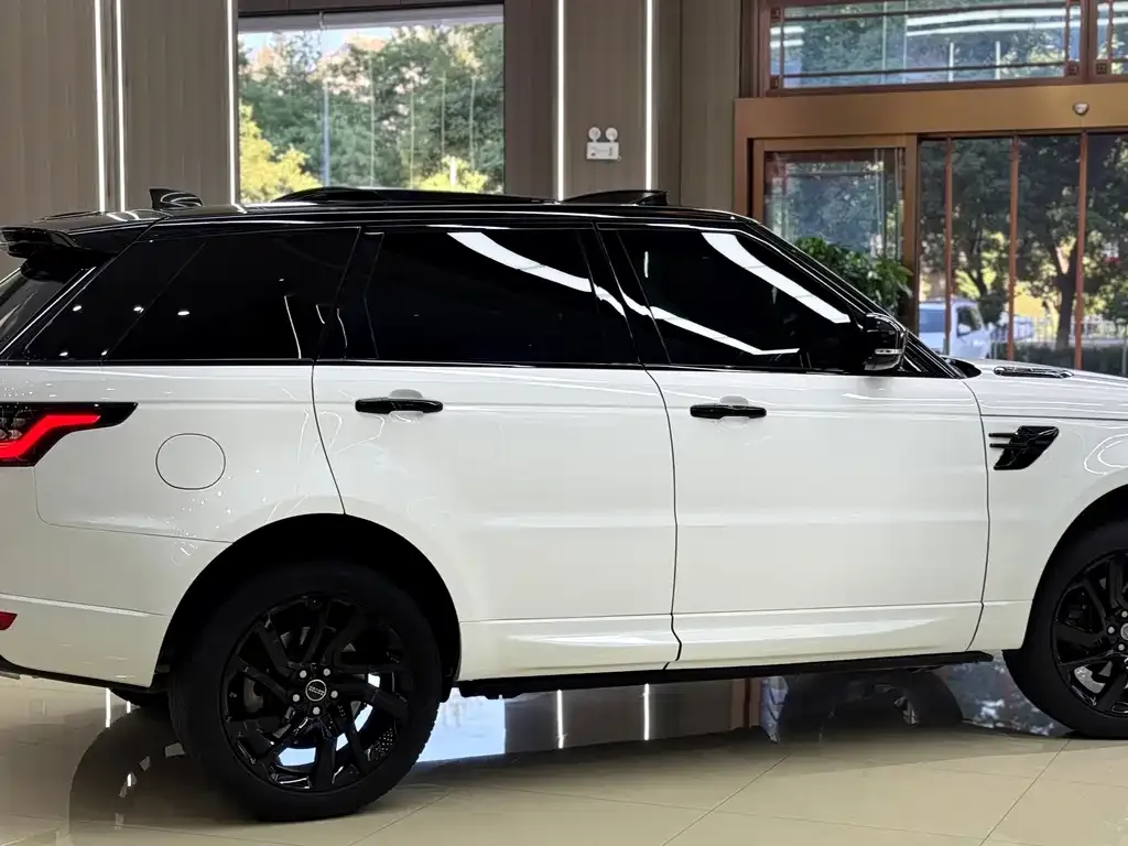 Land Rover Sport — фото 10