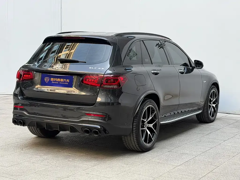 Mercedes-Benz GLC AMG — фото 2