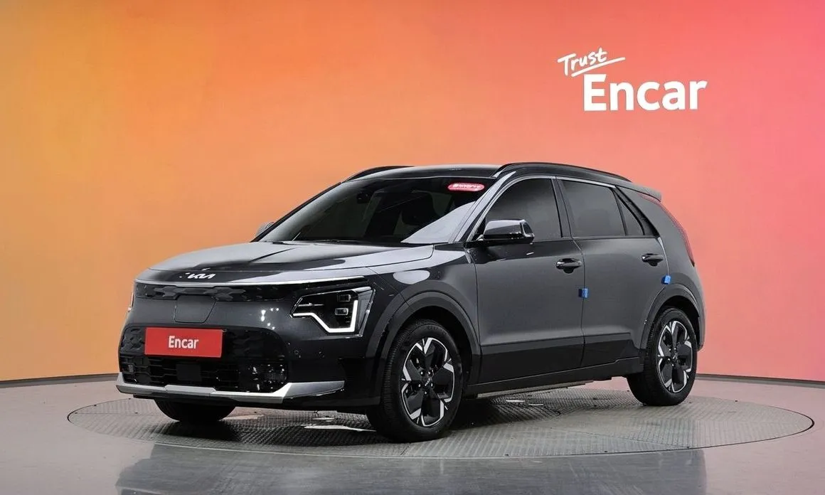 Kia Niro — фото 1