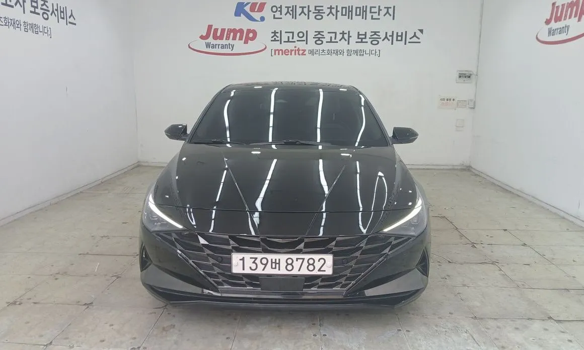 Hyundai AVANTE — фото 1