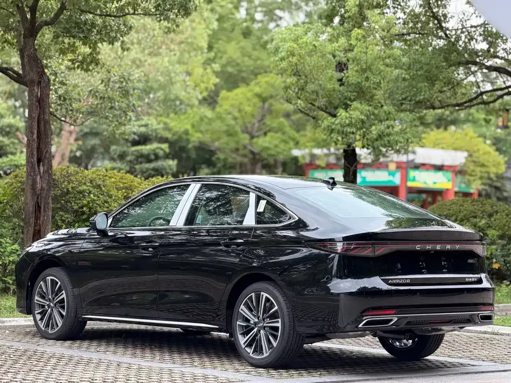 Chery Arrizo 8 PRO — фото 6