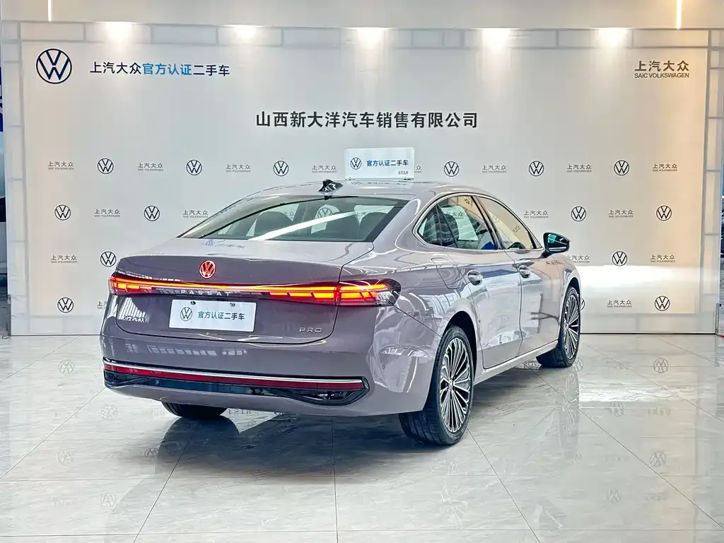 Volkswagen Passat — фото 4