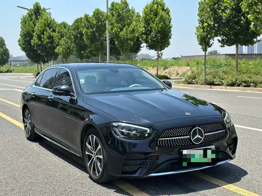 Mercedes-Benz E-Class New Energy — фото 1