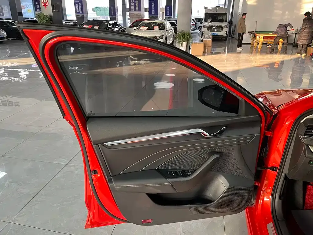 Skoda Octavia — фото 10