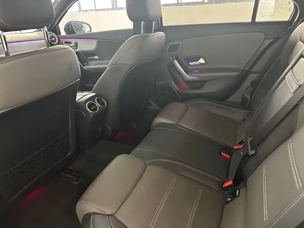 Mercedes-Benz A-Class AMG — фото 3