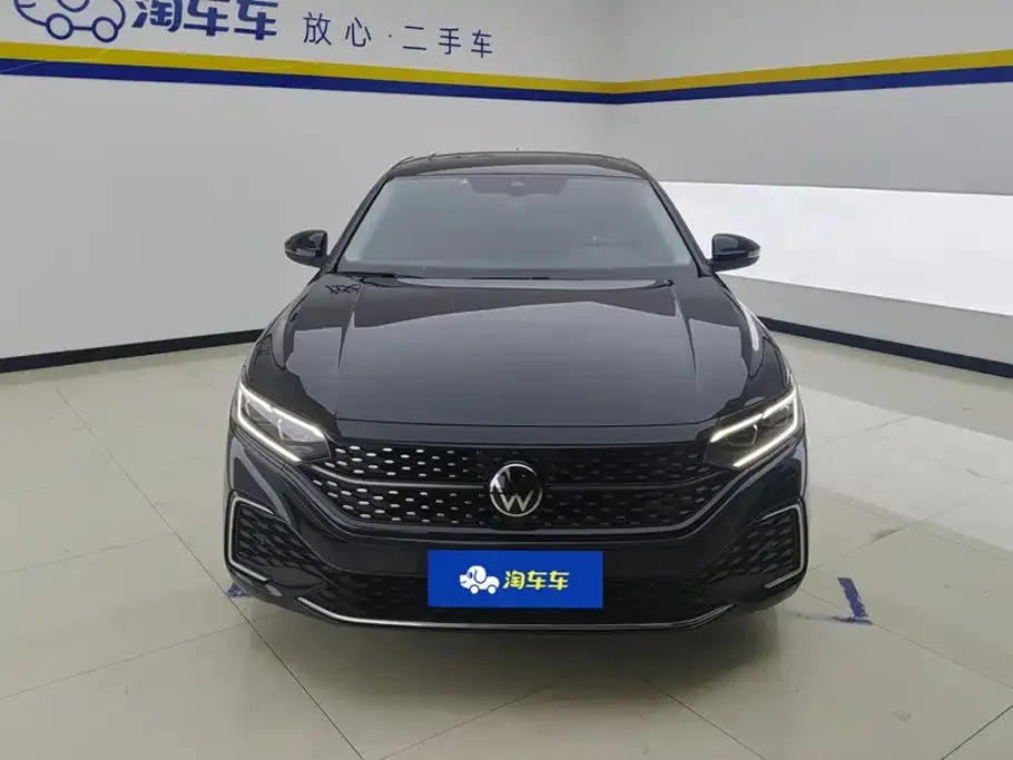 Volkswagen Passat — фото 7