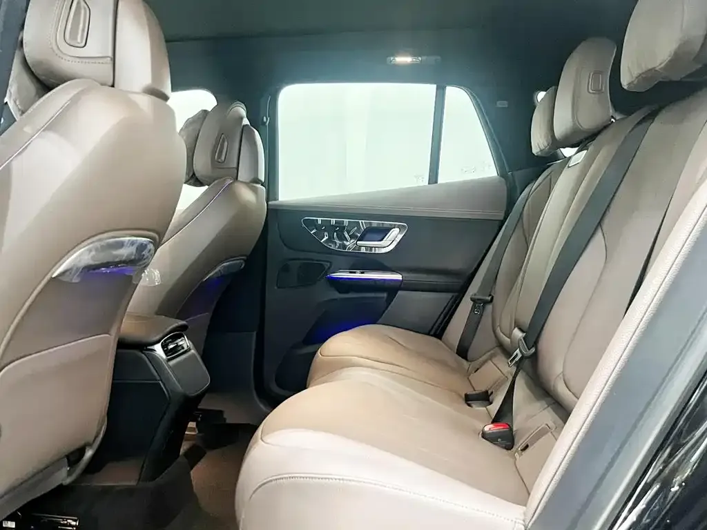 Mercedes-Benz EQE SUV — фото 2