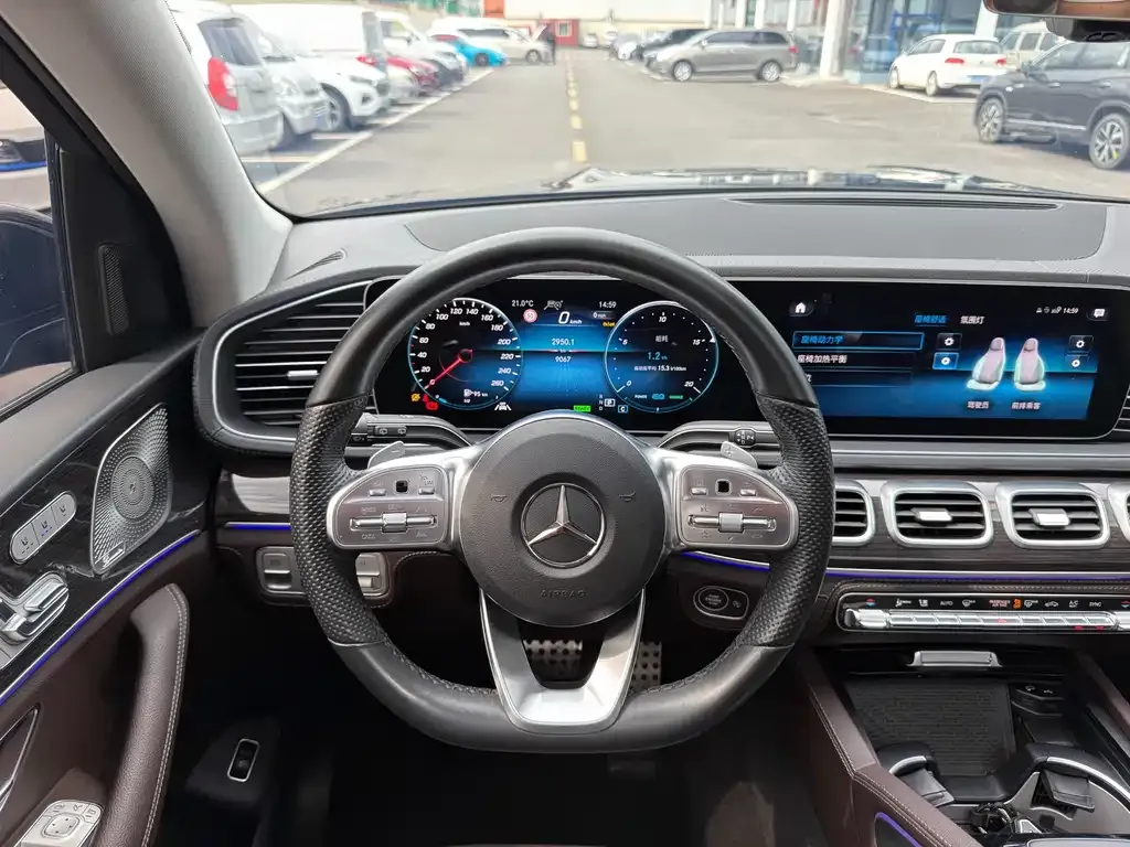 Mercedes-Benz GLS — фото 3