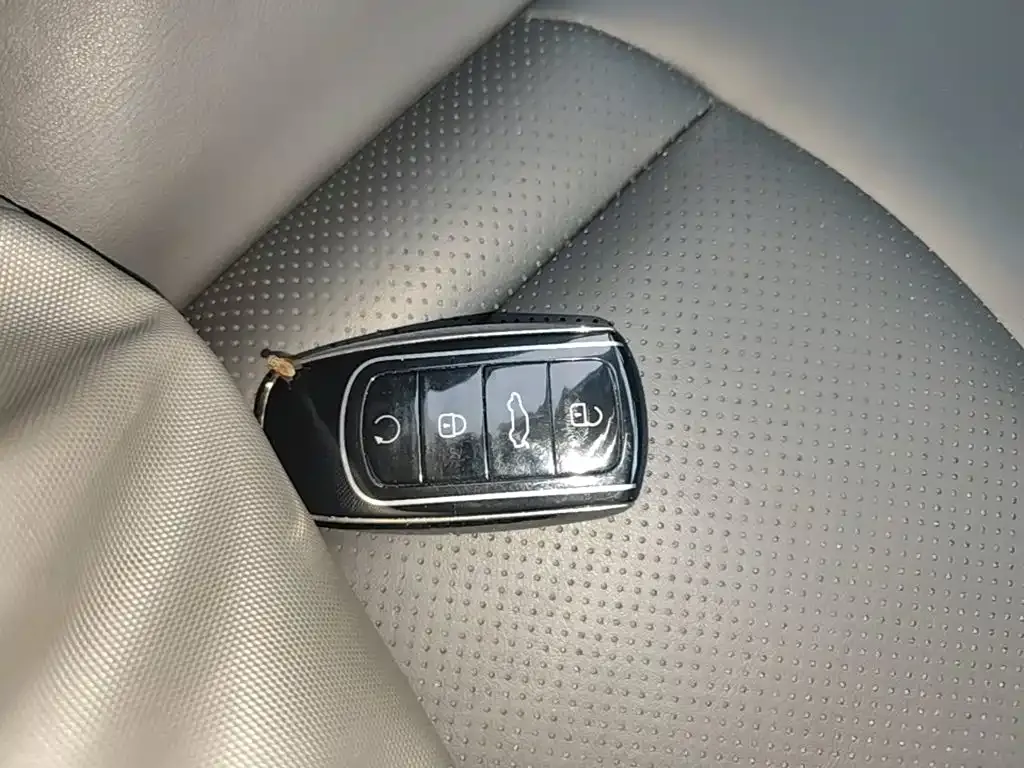 Chery Tiggo 8 PRO — фото 8